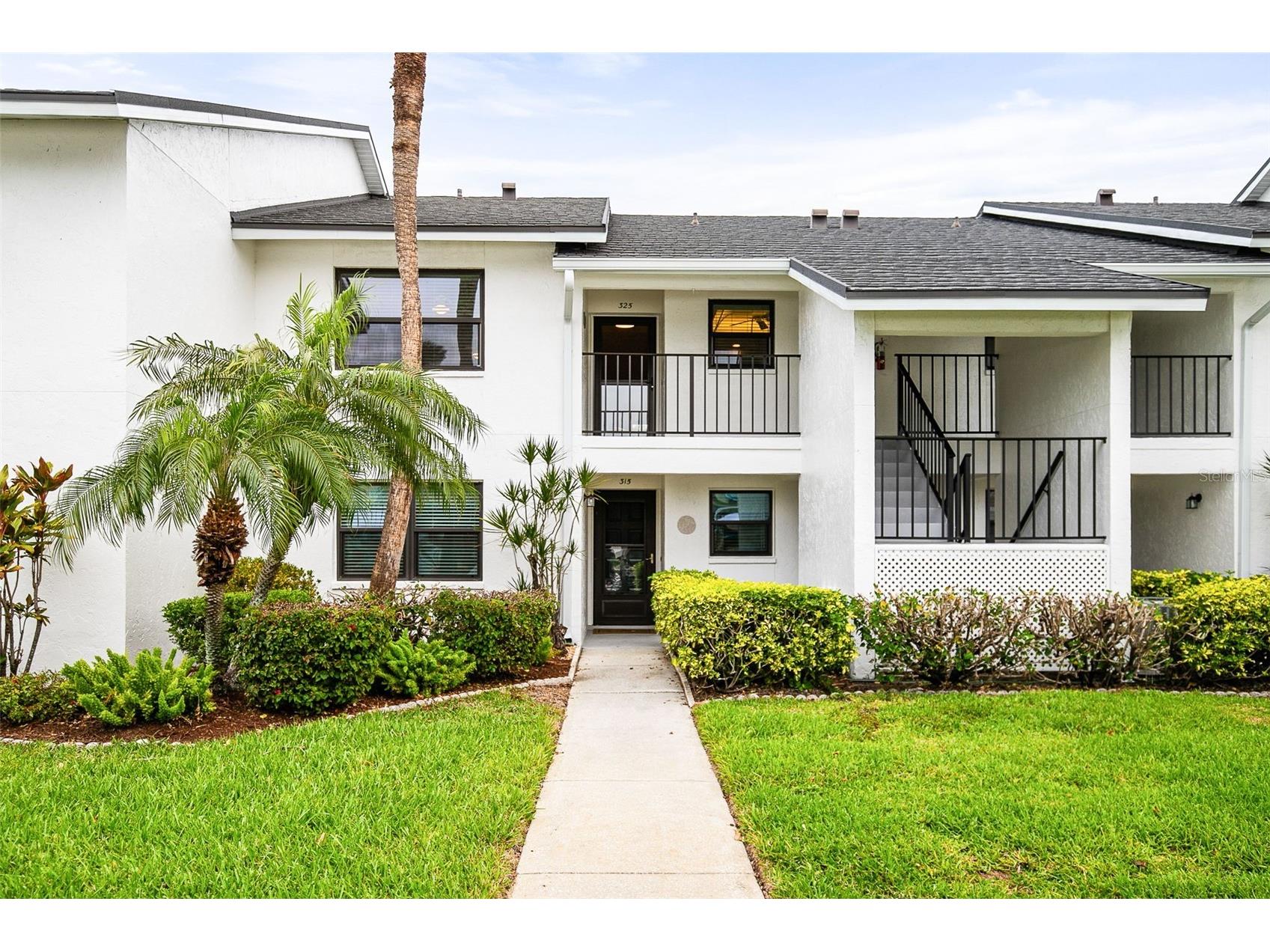 1100 Capri Isles Boulevard #325 Venice FL 34292 A4687734 image8