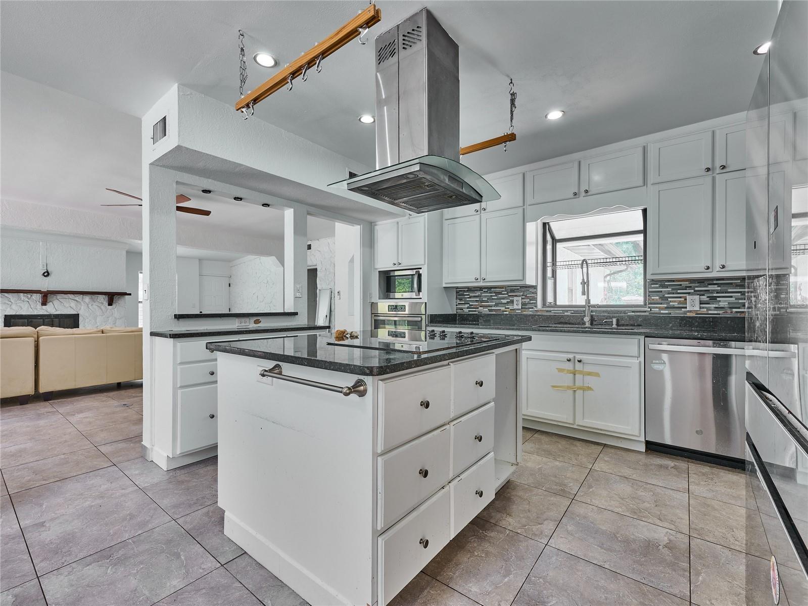 1100 Cornell Drive Sanford FL 32771 C7527696 image46