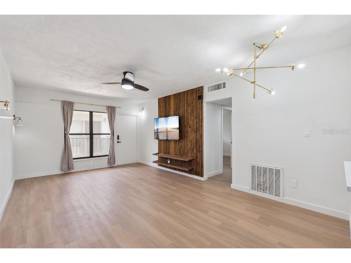 1100 Delaney Avenue #D23 Orlando FL 32806 O6365085 image22