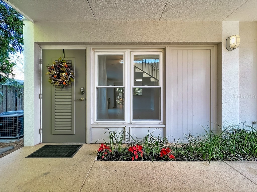 1100 Delaney Avenue #E15 Orlando FL 32806 - LAKE COPELAND O6362061 image1