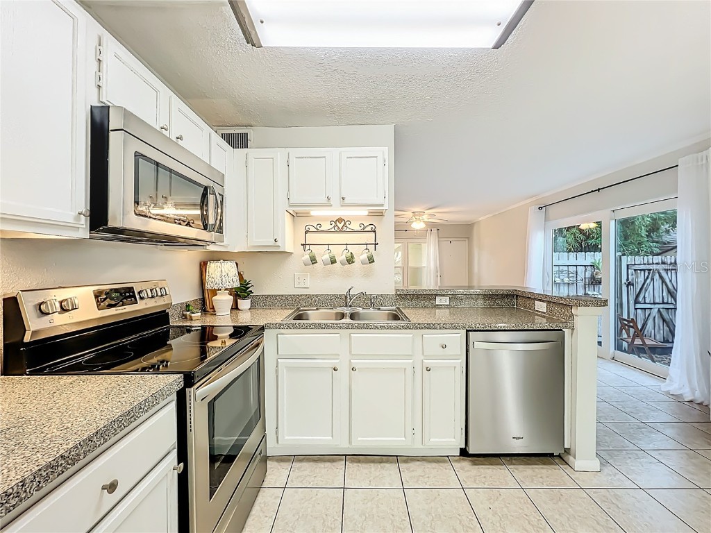 1100 Delaney Avenue #E15 Orlando FL 32806 - LAKE COPELAND O6362061 image19