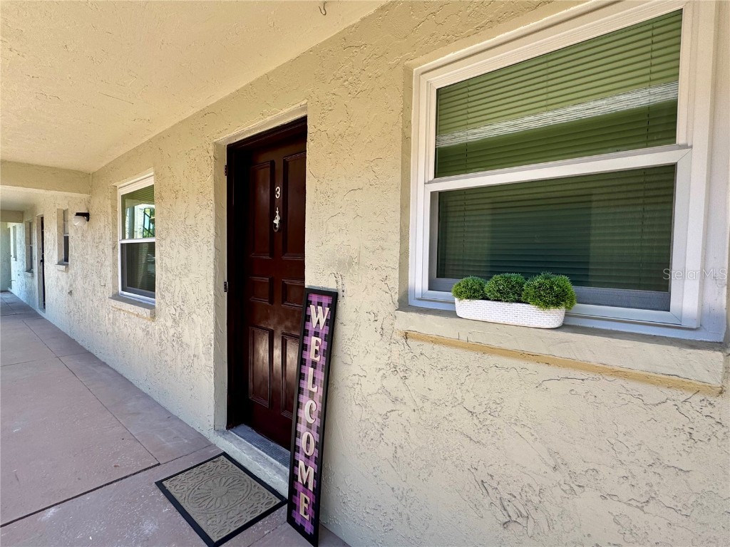 1100 E Bay Drive #3 Largo FL 33770 A4673440 image4