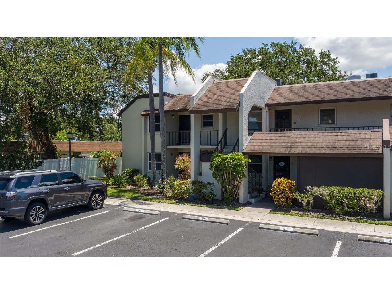 1100 E Bay Drive #33 Largo FL 33770 A4613987 image1