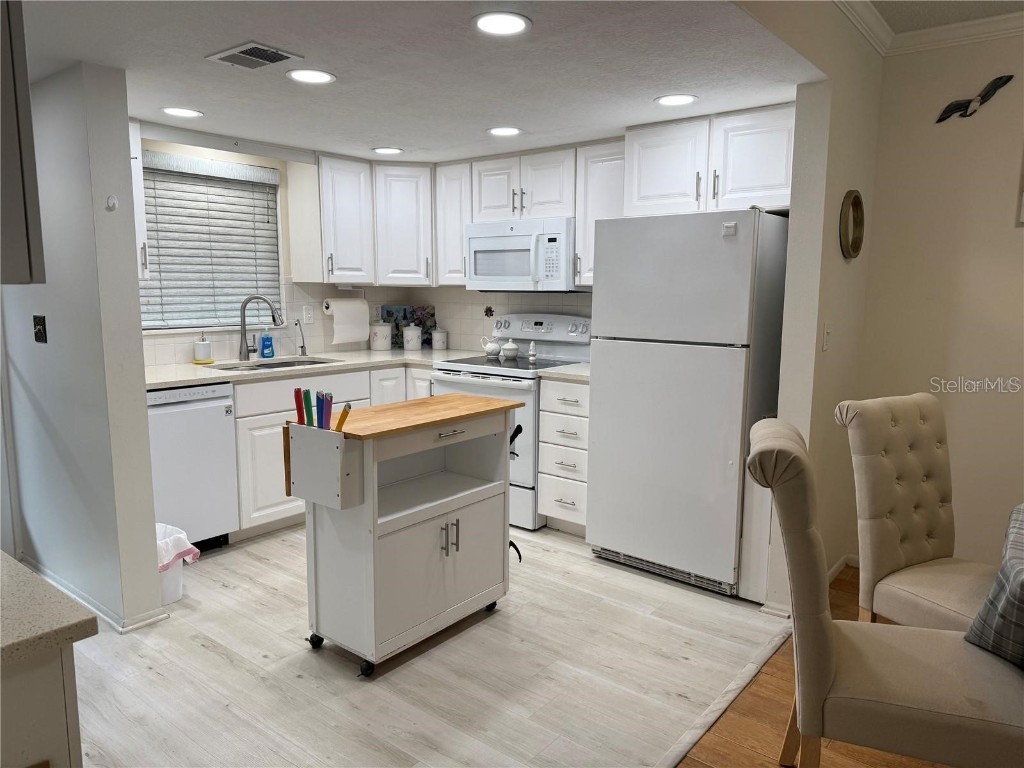 1100 E Bay Drive #95 Largo FL 33770 TB8449711 image9