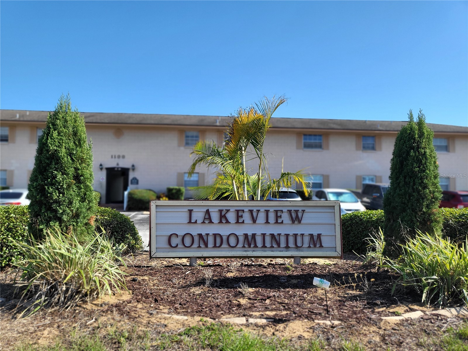 1100 E Caroline Street #115 Tavares FL 32778 OM711980 image3