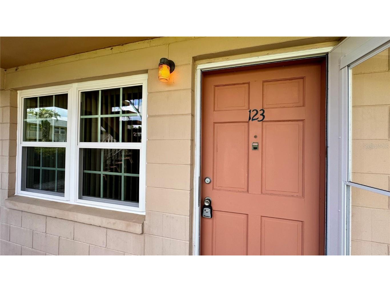 1100 E Caroline Street #123 Tavares FL 32778 G5102652 image8