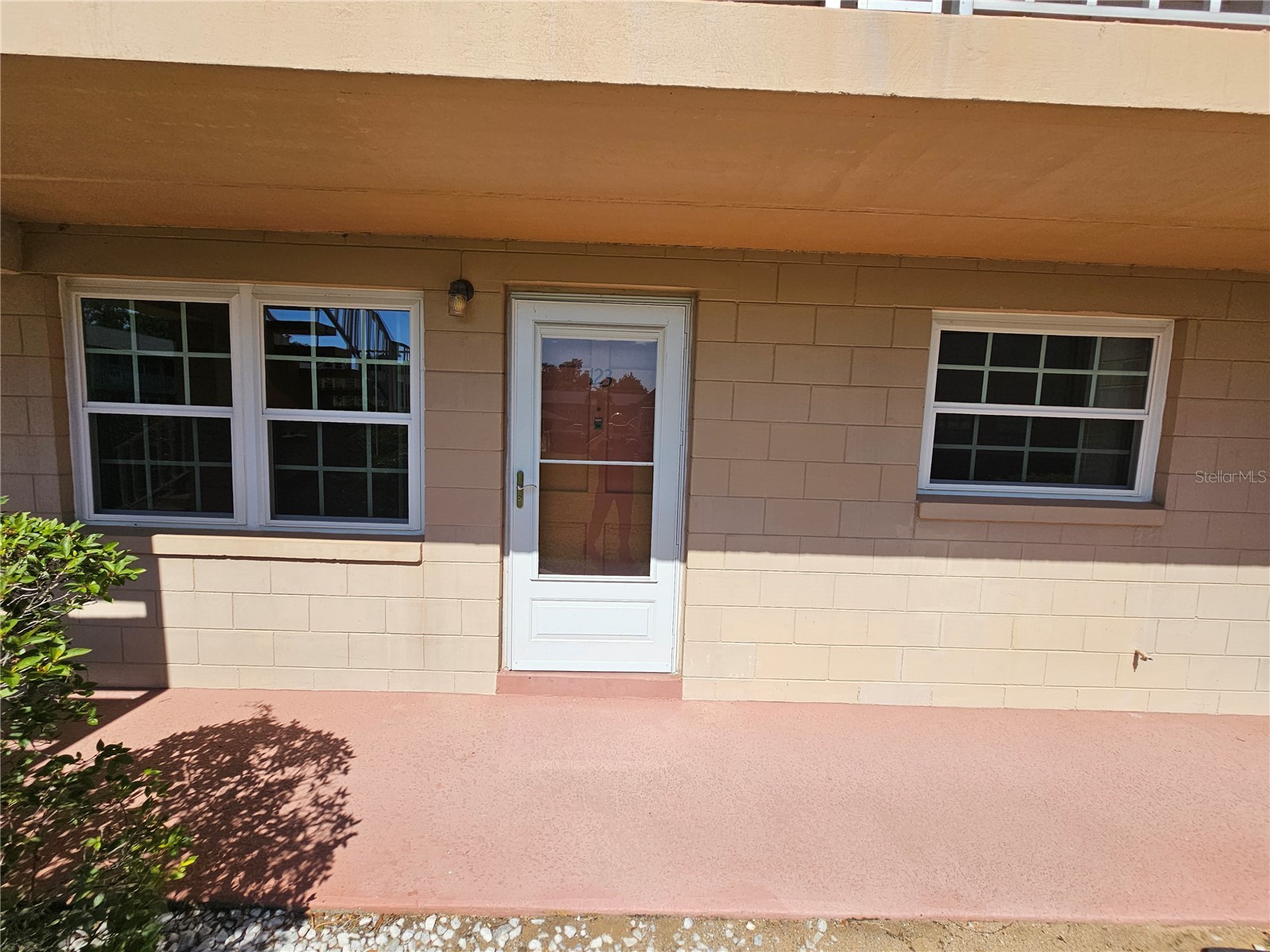 1100 E Caroline Street #123 Tavares FL 32778 OM724777 image1