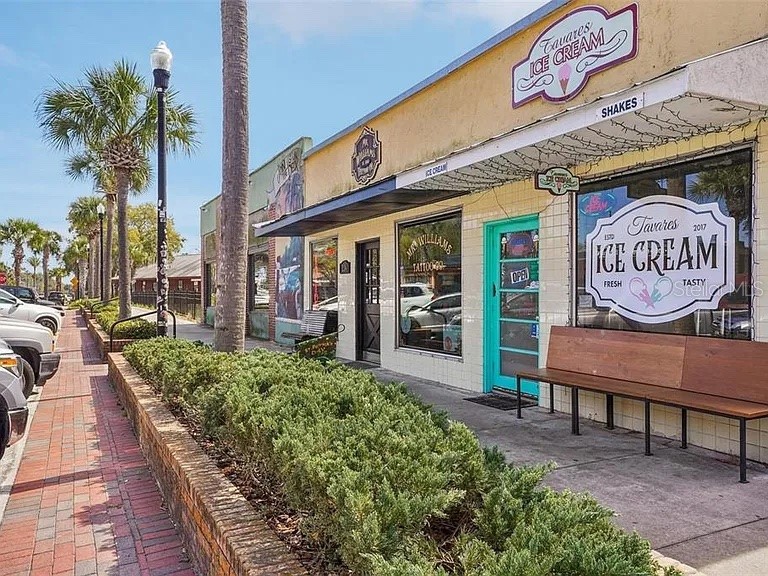 1100 E Caroline Street #123 Tavares FL 32778 OM724777 image25