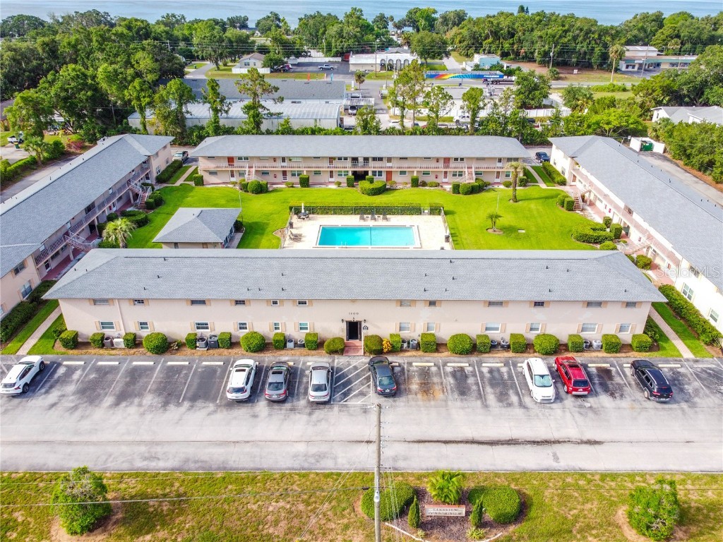 1100 E Caroline Street #204 Tavares FL 32778 O6322265 image1