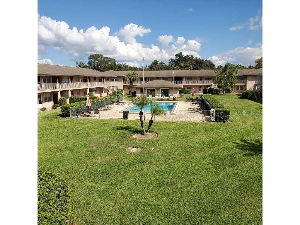 1100 E Caroline Street #223 Tavares FL 32778 G5071360 image1