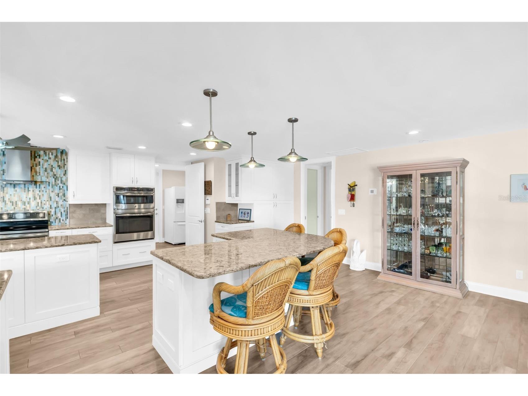 1100 Friendly Way S Saint Petersburg FL 33705 - TAMPA BAY TB8432607 image14