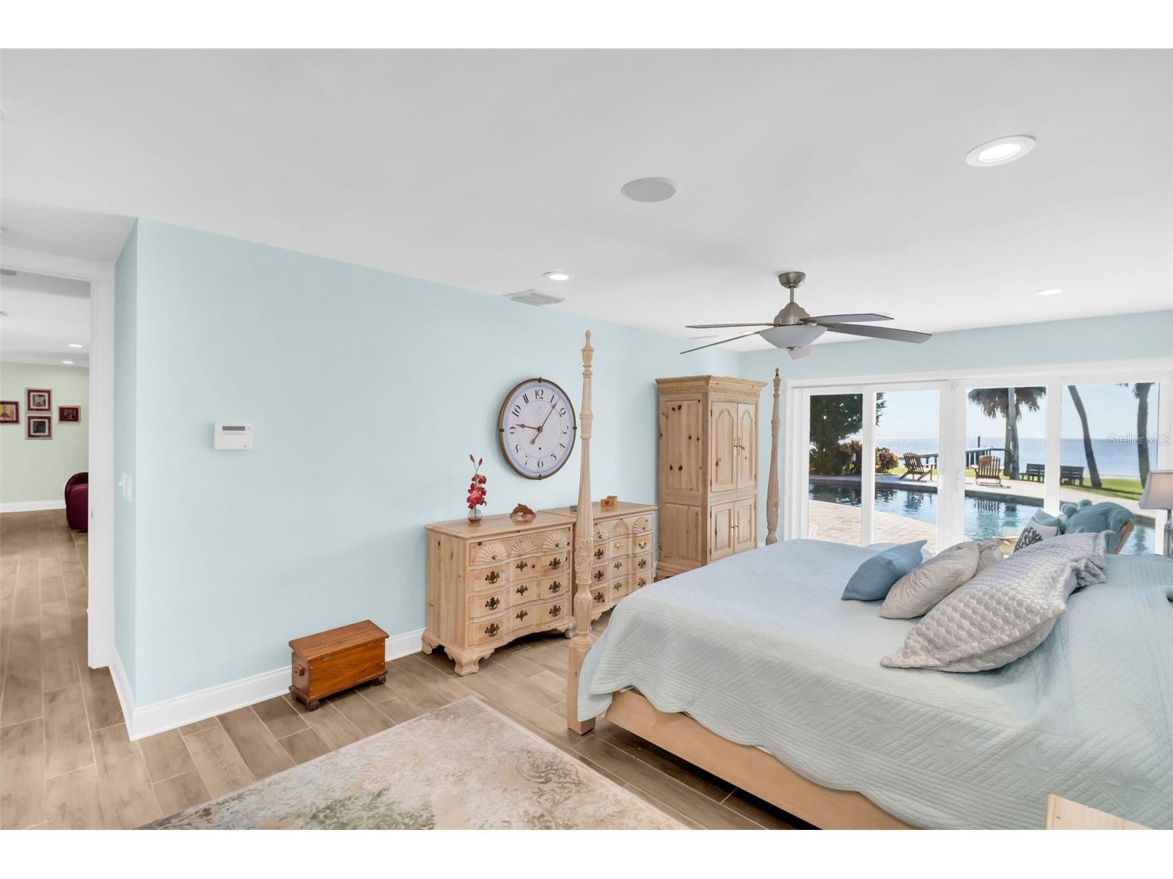 1100 Friendly Way S Saint Petersburg FL 33705 - TAMPA BAY TB8432607 image23