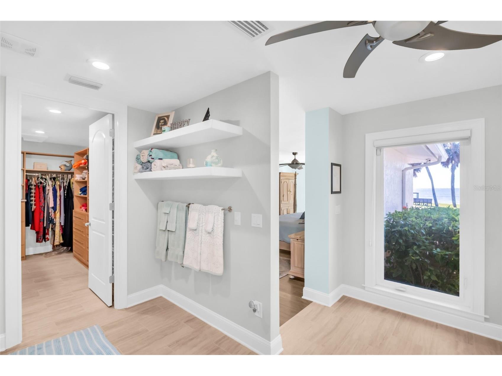 1100 Friendly Way S Saint Petersburg FL 33705 - TAMPA BAY TB8432607 image26