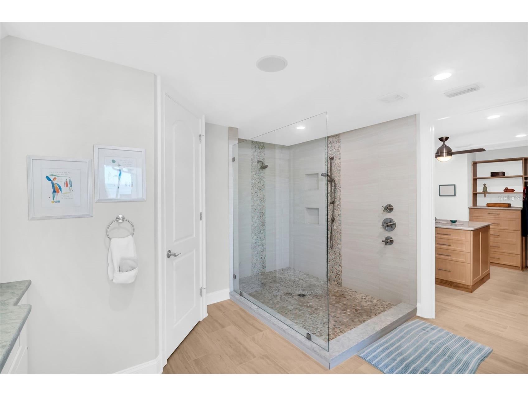 1100 Friendly Way S Saint Petersburg FL 33705 - TAMPA BAY TB8432607 image27