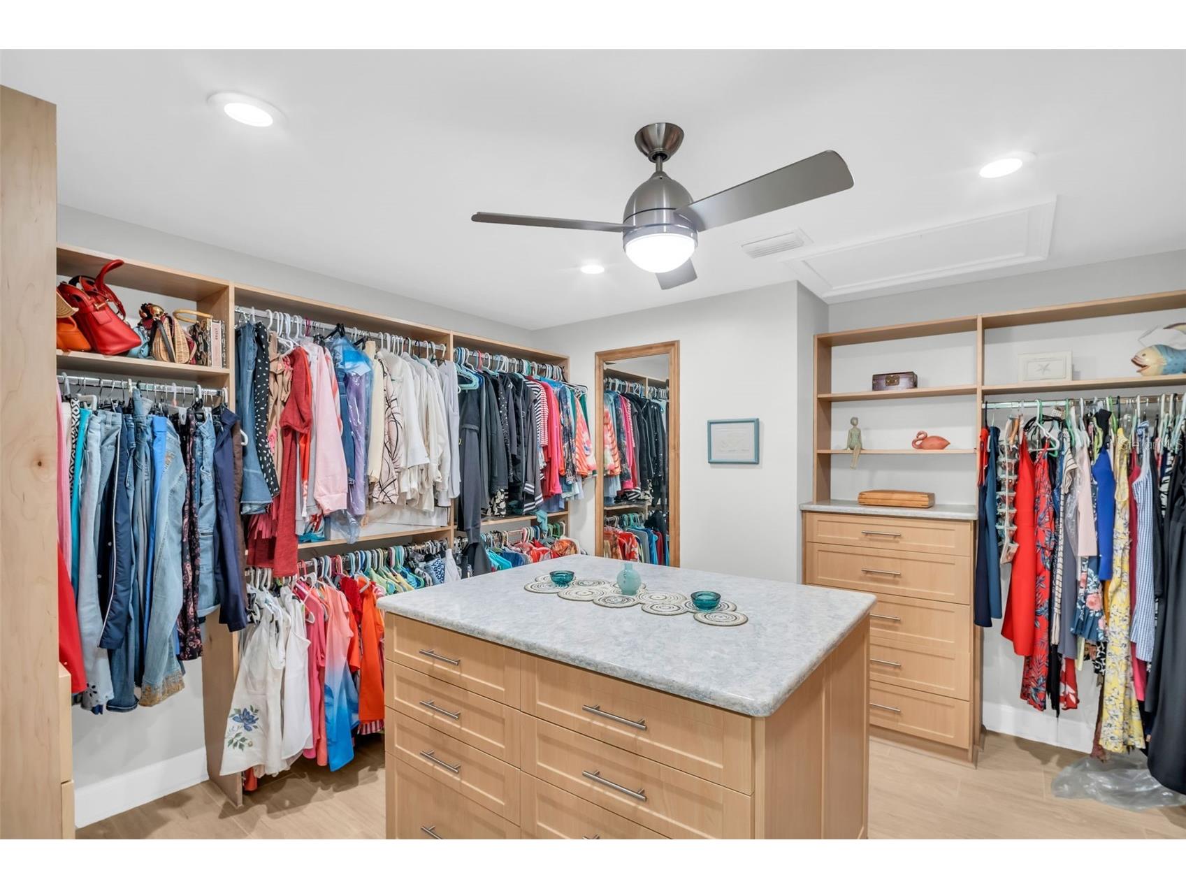 1100 Friendly Way S Saint Petersburg FL 33705 - TAMPA BAY TB8432607 image28