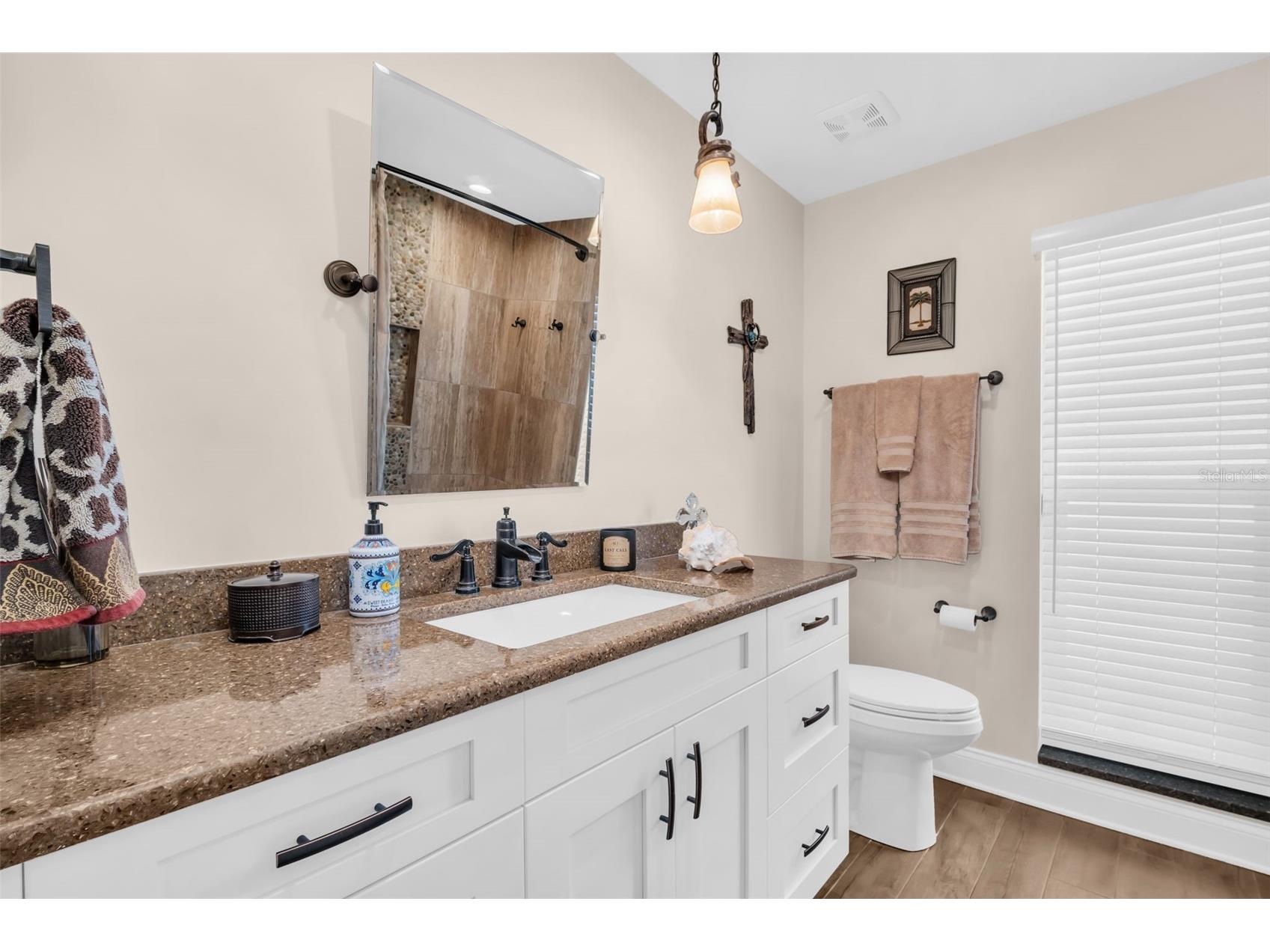 1100 Friendly Way S Saint Petersburg FL 33705 - TAMPA BAY TB8432607 image31