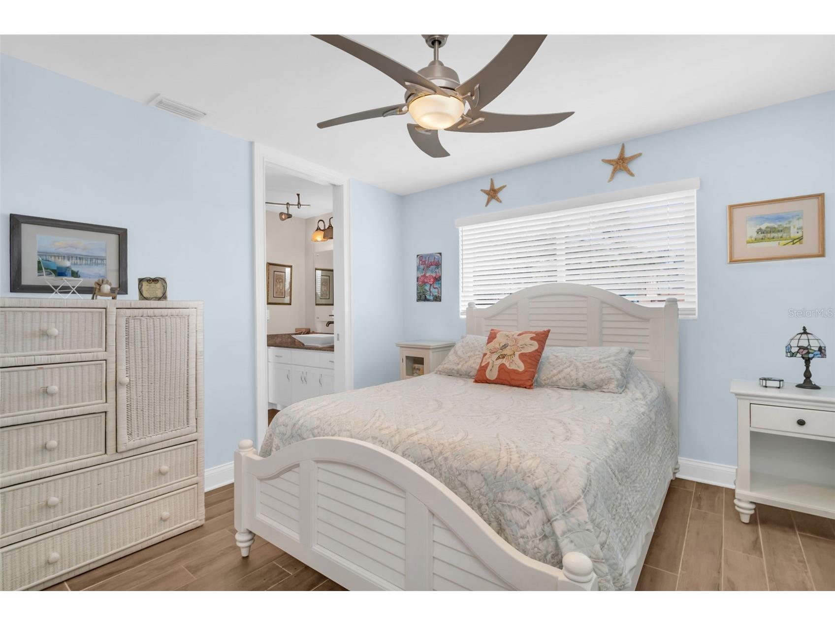 1100 Friendly Way S Saint Petersburg FL 33705 - TAMPA BAY TB8432607 image39