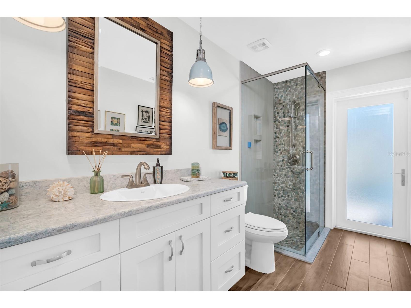 1100 Friendly Way S Saint Petersburg FL 33705 - TAMPA BAY TB8432607 image41