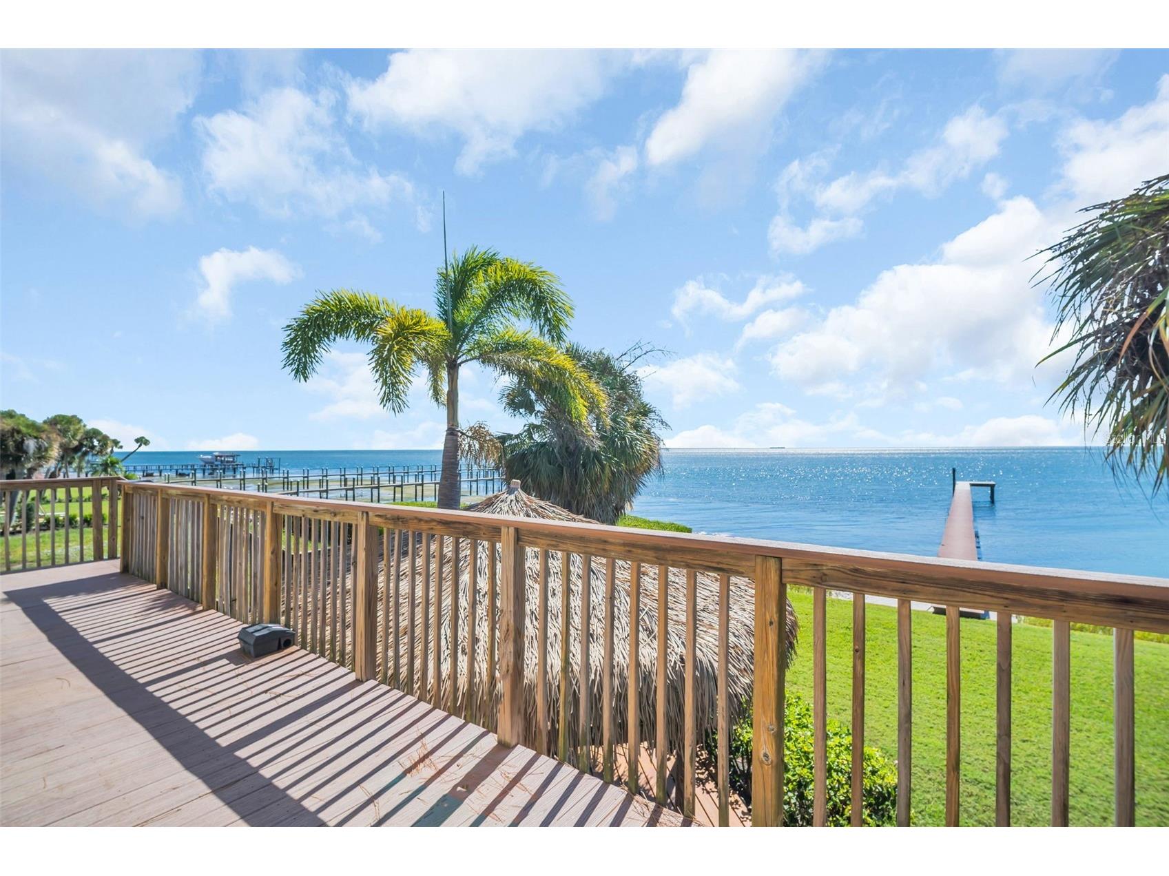 1100 Friendly Way S Saint Petersburg FL 33705 - TAMPA BAY TB8432607 image46