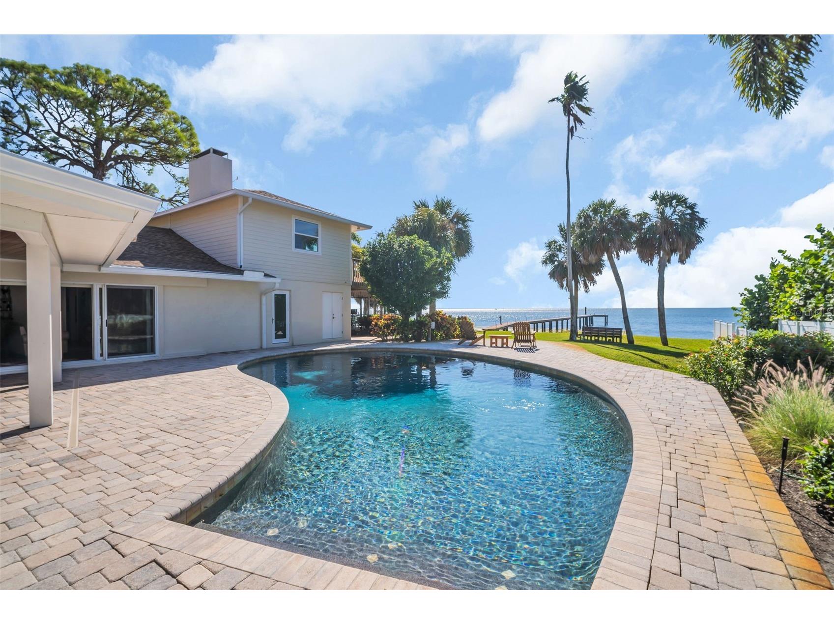 1100 Friendly Way S Saint Petersburg FL 33705 - TAMPA BAY TB8432607 image60