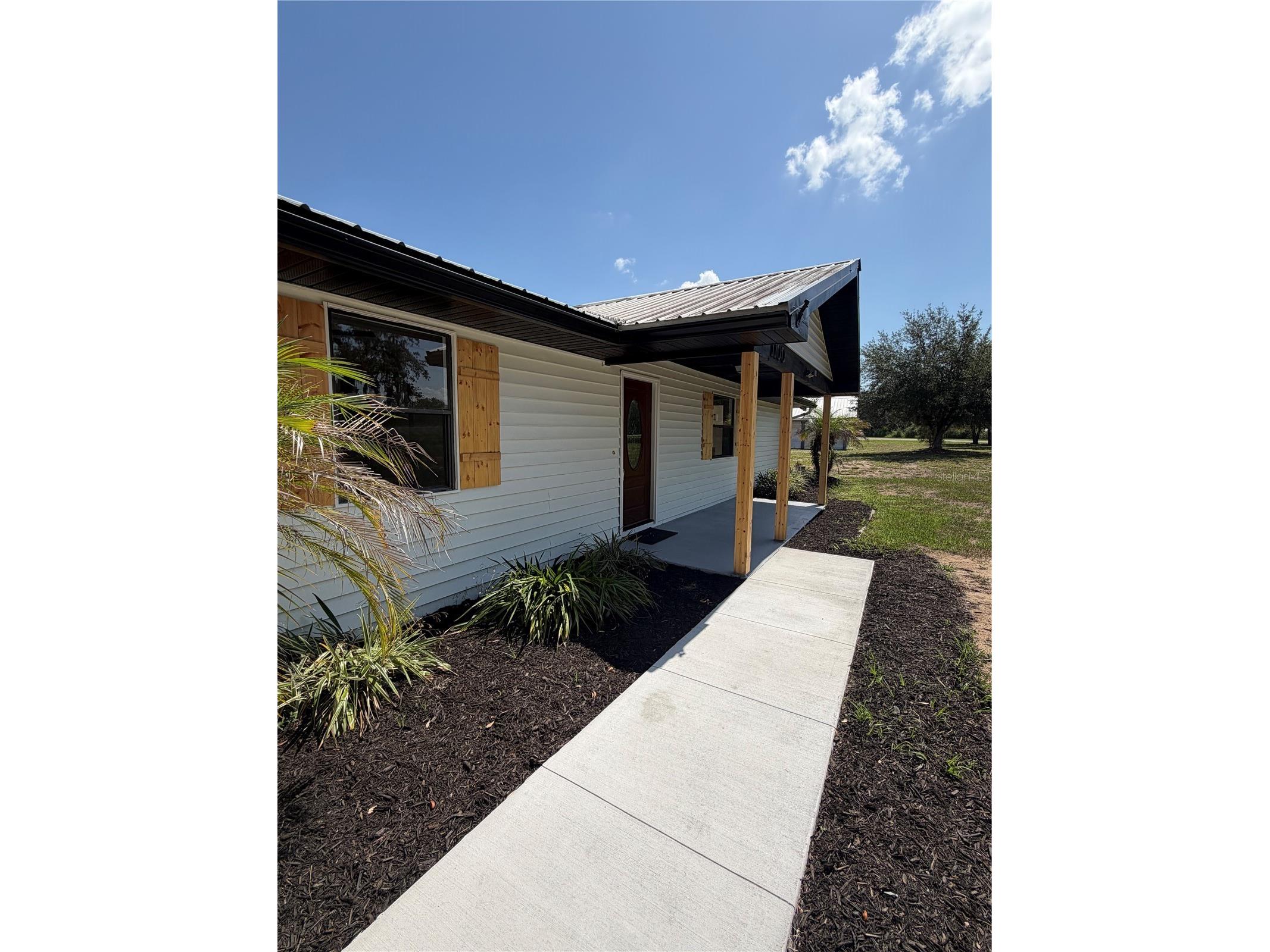 1100 Golden Bough Road Lake Wales FL 33898 - LAKE IRIS L4963296 image6