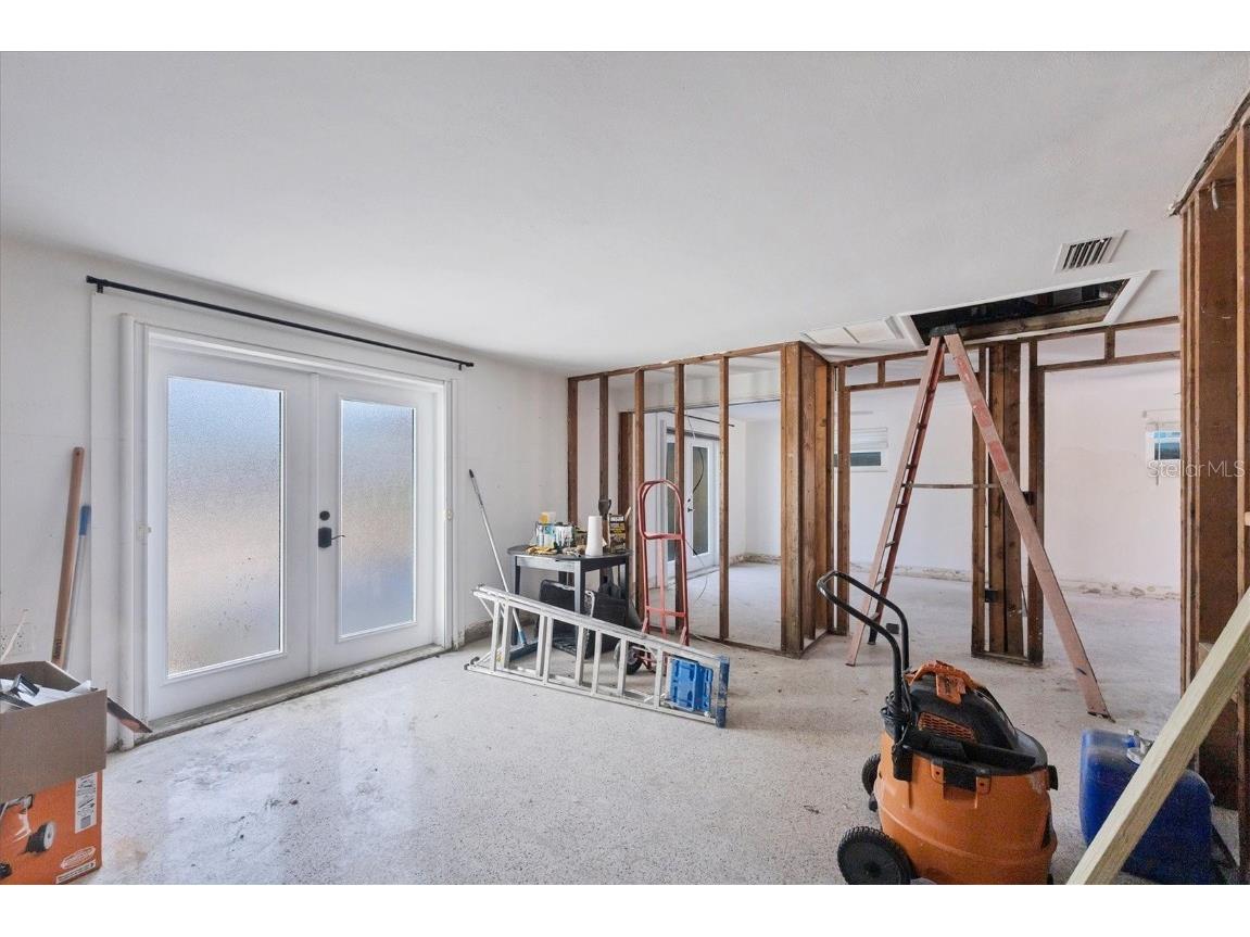 1100 Gulf Boulevard Englewood FL 34223 D6140381 image10