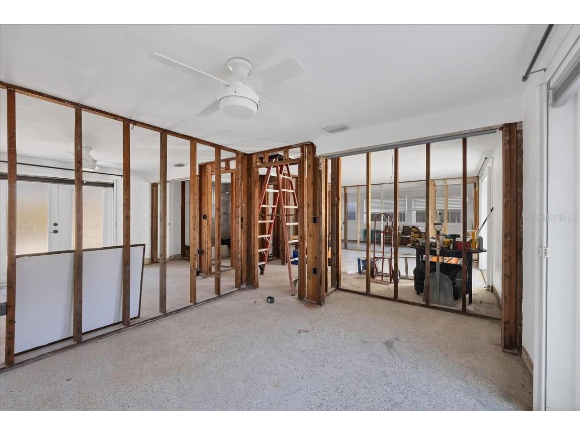 1100 Gulf Boulevard Englewood FL 34223 D6140381 image16