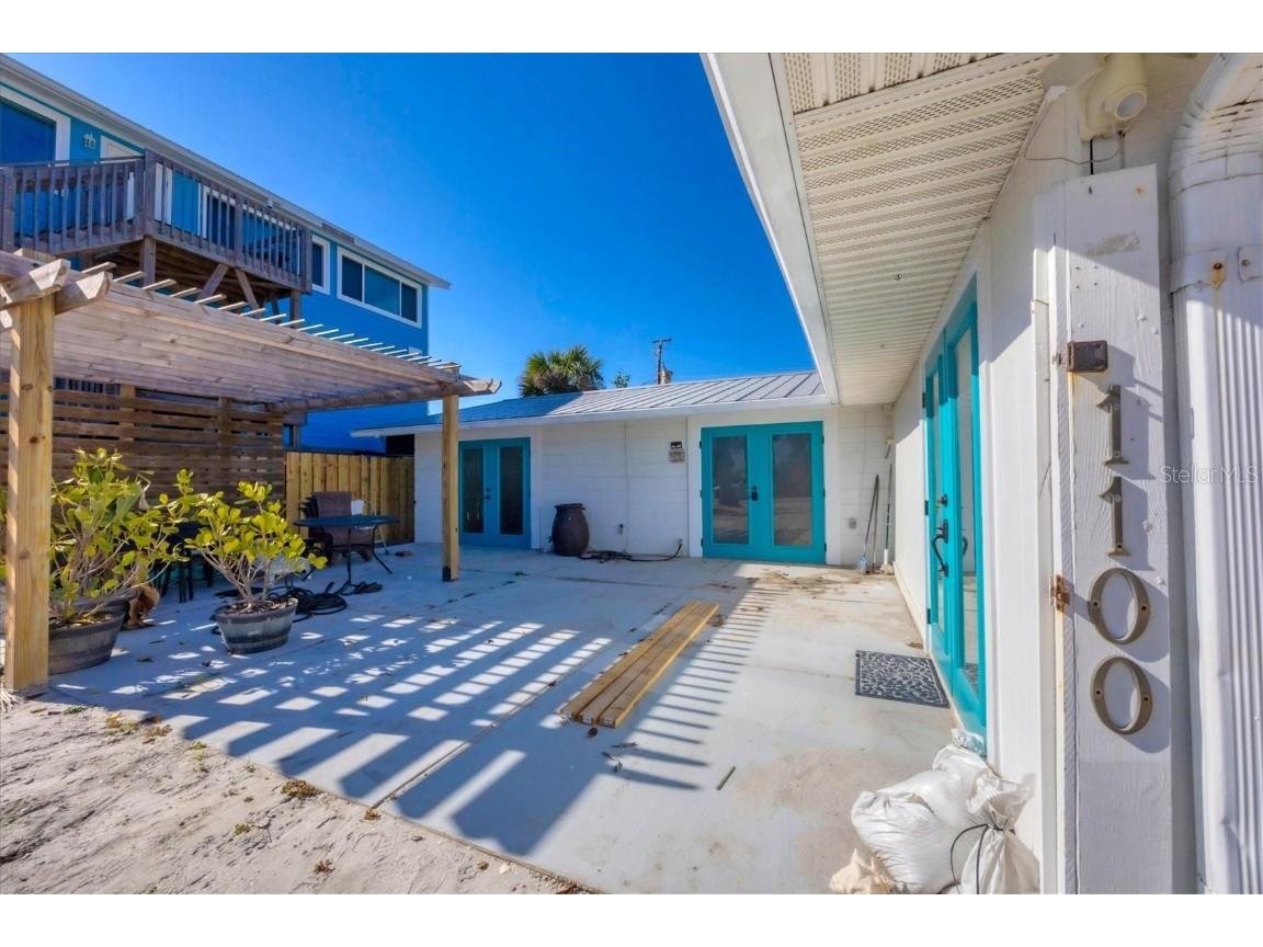 1100 Gulf Boulevard Englewood FL 34223 D6140381 image9