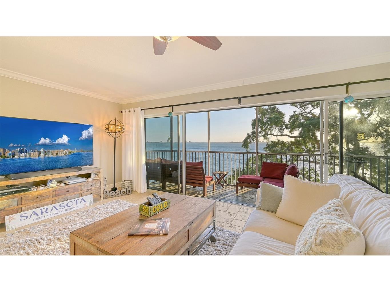 1100 Imperial Drive #401 Sarasota FL 34236 - SARASOTA BAY A4564639 image1