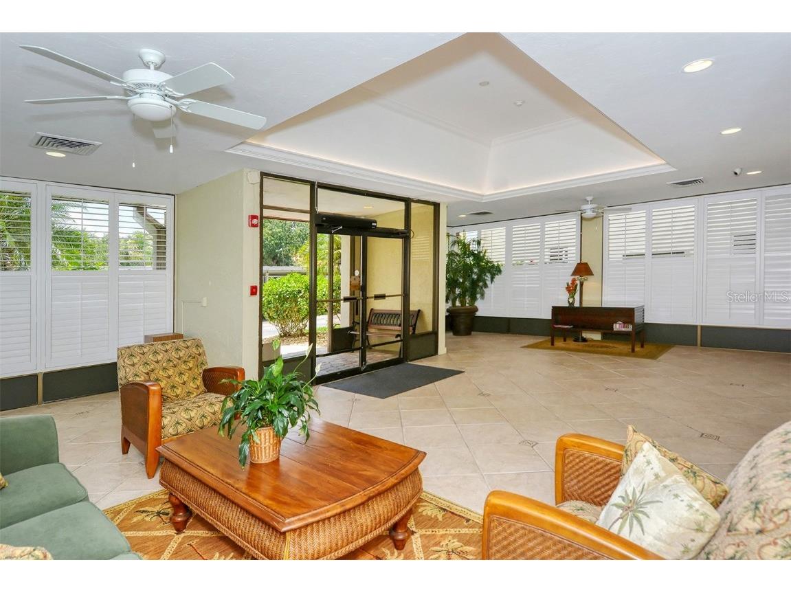 1100 Imperial Drive #403 Sarasota FL 34236 - SARASOTA BAY A4652701 image35