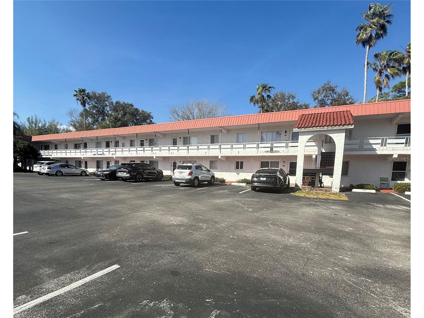 1100 Martinique Drive #105 Winter Haven FL 33884 G5113424 image1
