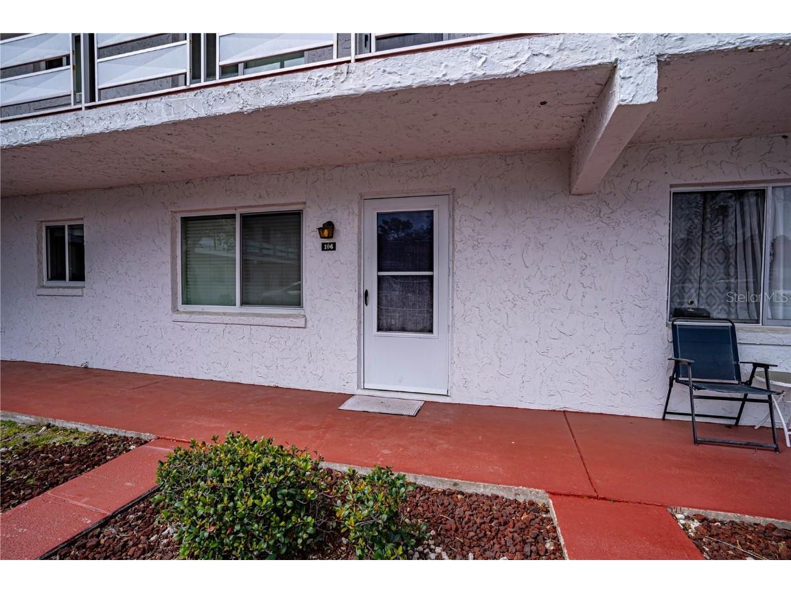 1100 Martinique Drive #106 Winter Haven FL 33884 P4933859 image2