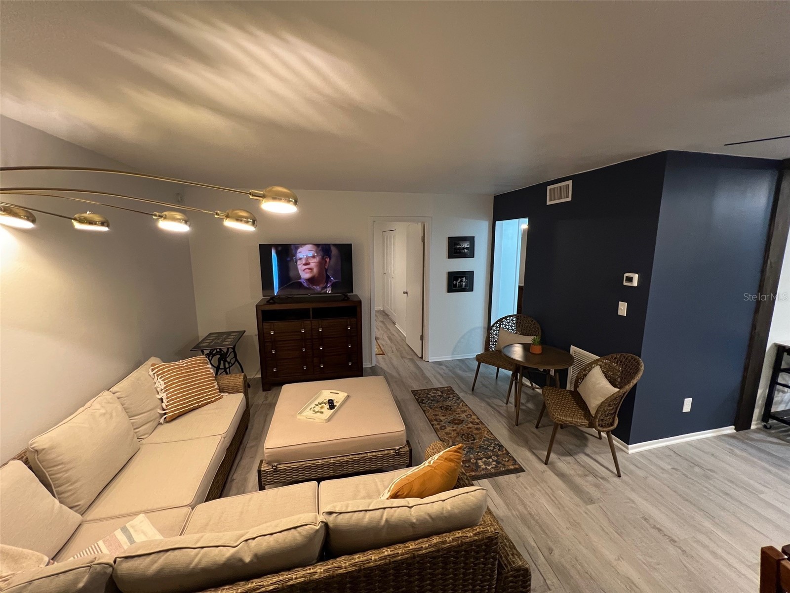 1100 Martinique Drive #203 Winter Haven FL 33884 L4953600 image2