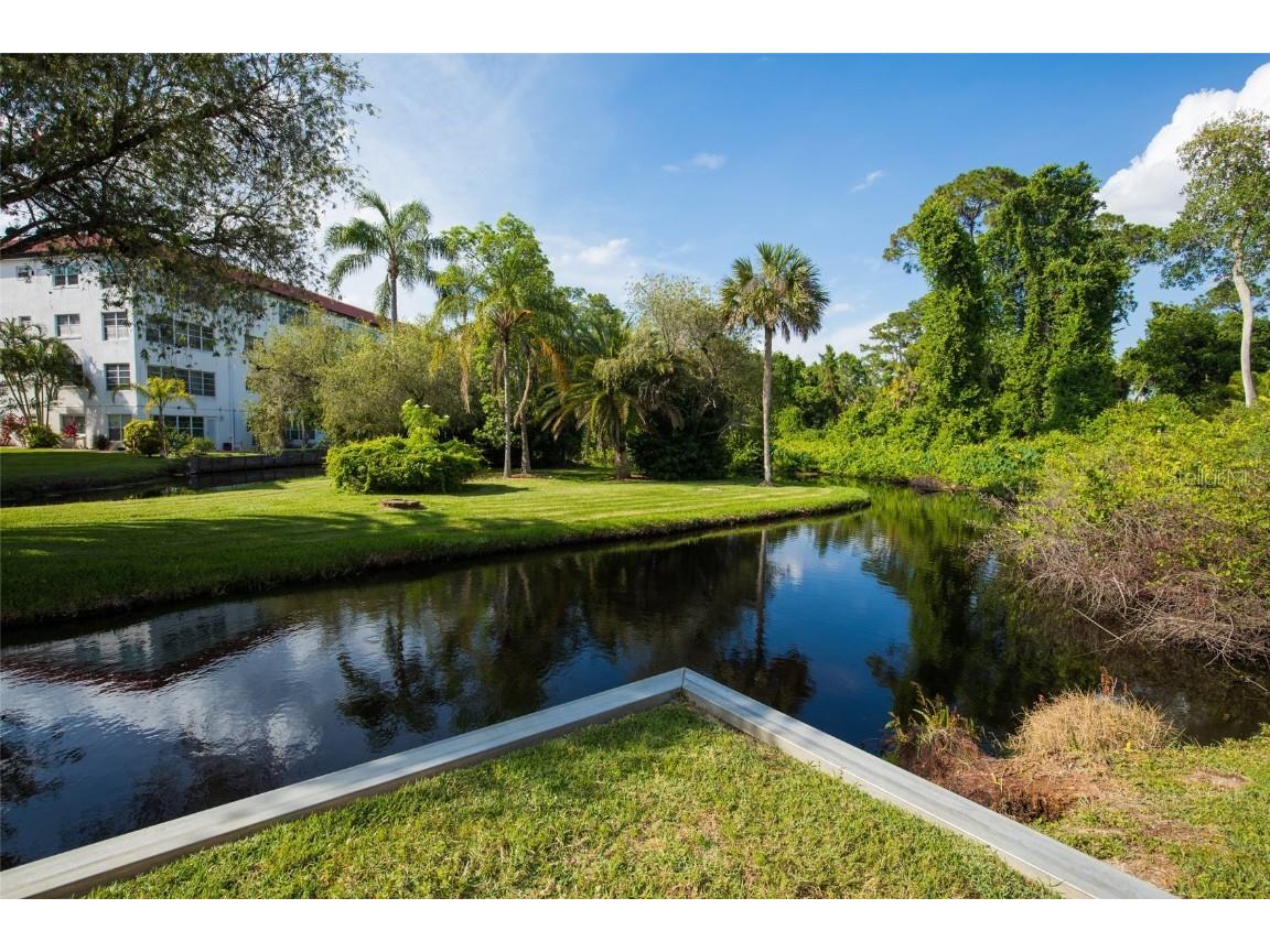 1100 Martinique Drive #208 Winter Haven FL 33884 P4931920 image26