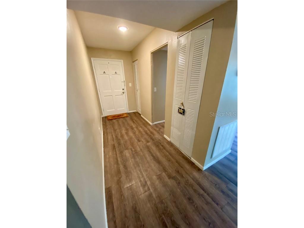 1100 Martinique Drive #208 Winter Haven FL 33884 P4931920 image6