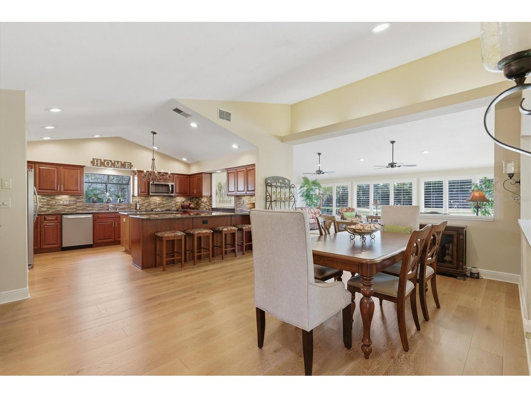 1100 Muirfield Court Tarpon Springs FL 34688 TB8450373 image12