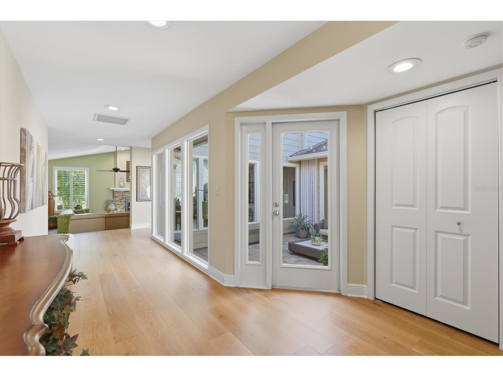 1100 Muirfield Court Tarpon Springs FL 34688 TB8450373 image7