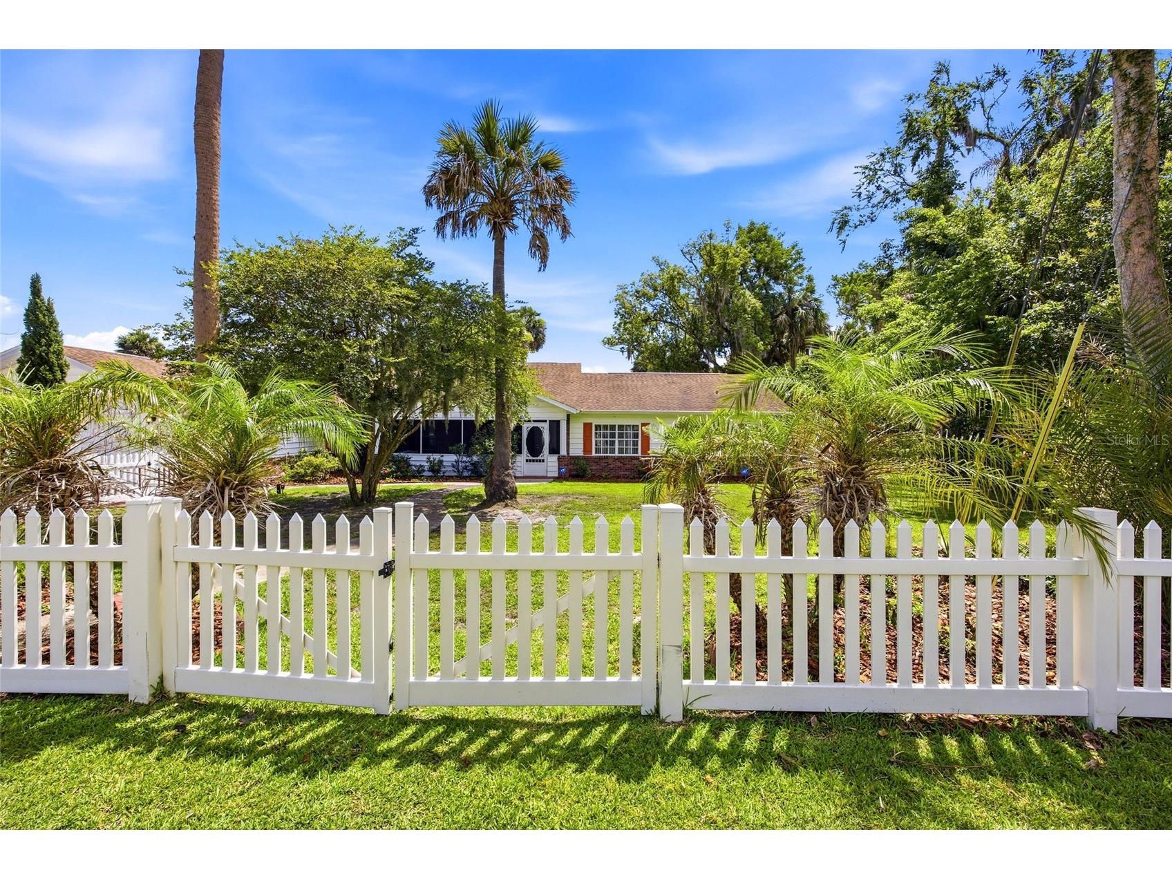 1100 N Palmetto Street Leesburg FL 34748 - LAKE GRIFFIN TB8509243 image62