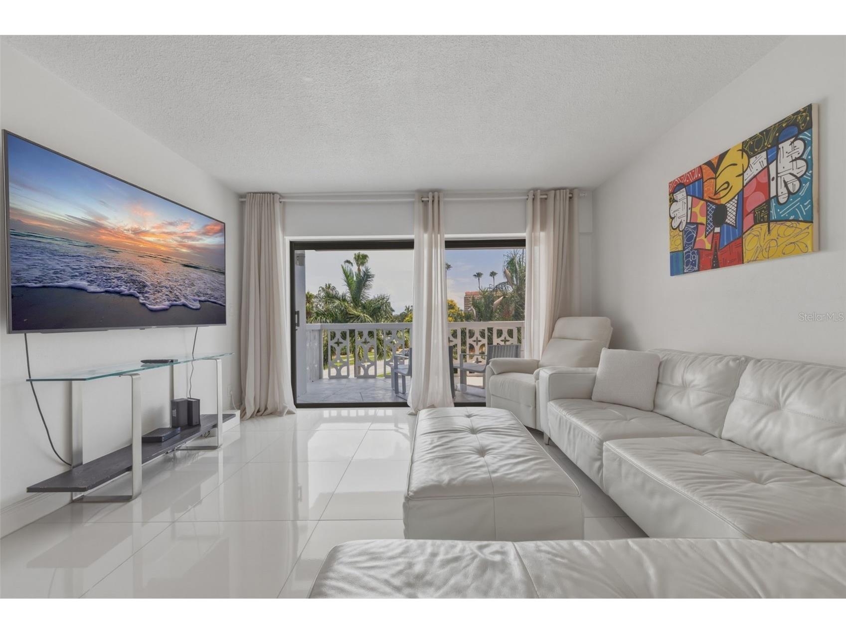 1100 N Shore Drive NE #304 Saint Petersburg FL 33701 TB8517665 image2