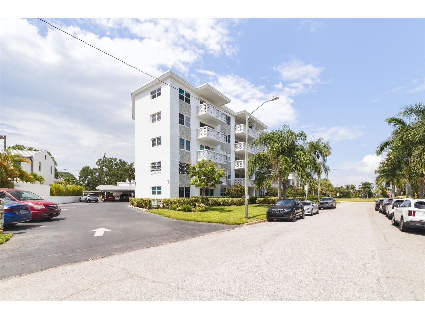 1100 N Shore Drive NE #304 Saint Petersburg FL 33701 TB8517665 image40