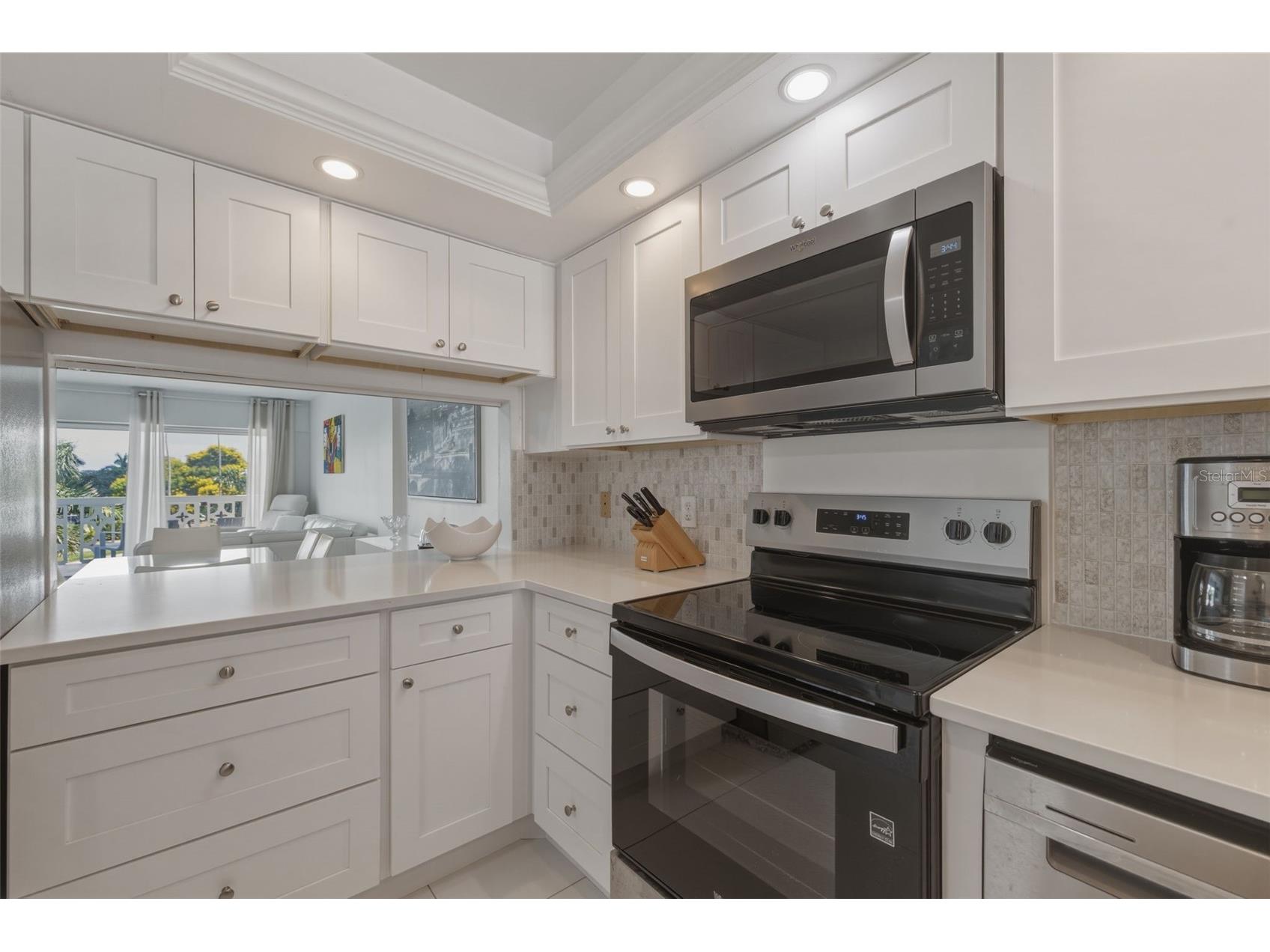 1100 N Shore Drive NE #304 Saint Petersburg FL 33701 TB8517665 image7