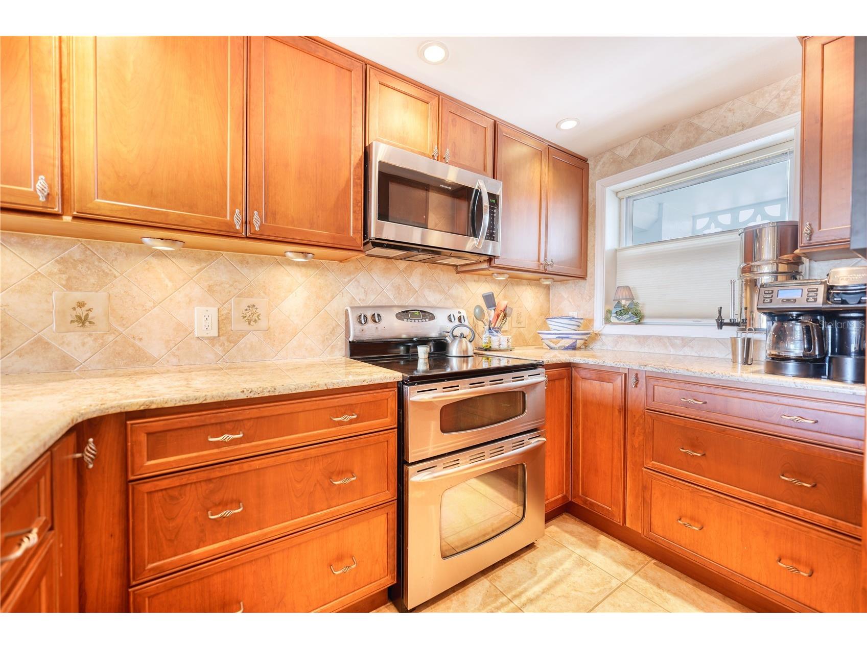 1100 N Shore Drive NE #505 Saint Petersburg FL 33701 TB8498520 image11