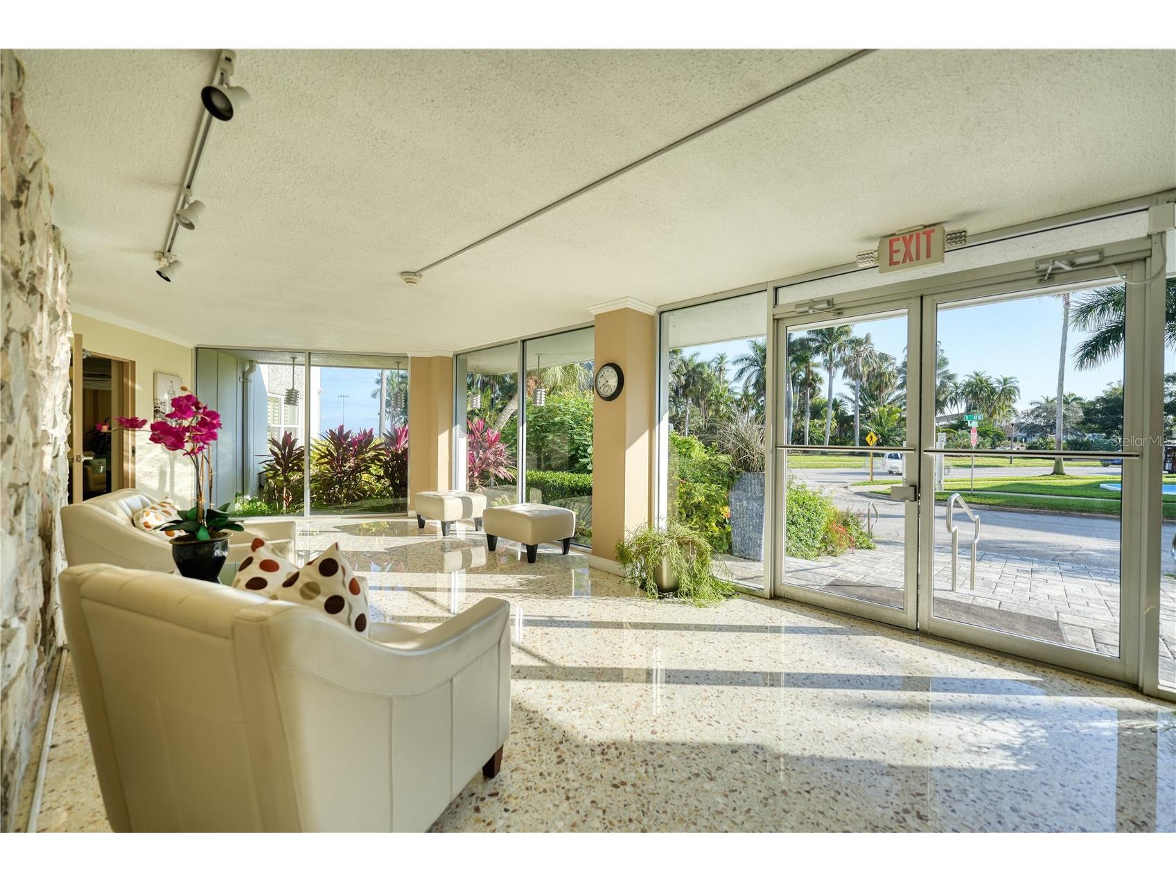 1100 N Shore Drive NE #505 Saint Petersburg FL 33701 TB8498520 image4