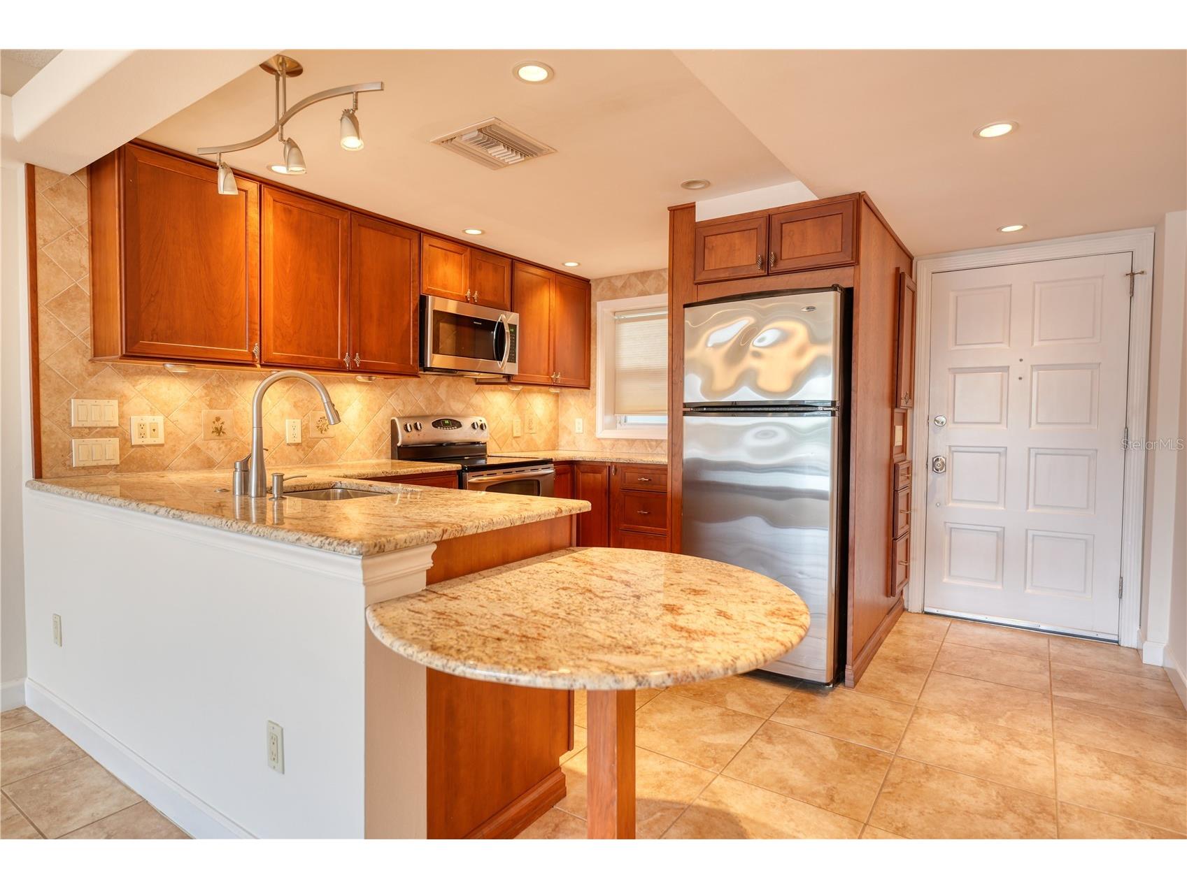 1100 N Shore Drive NE #505 Saint Petersburg FL 33701 TB8498520 image8