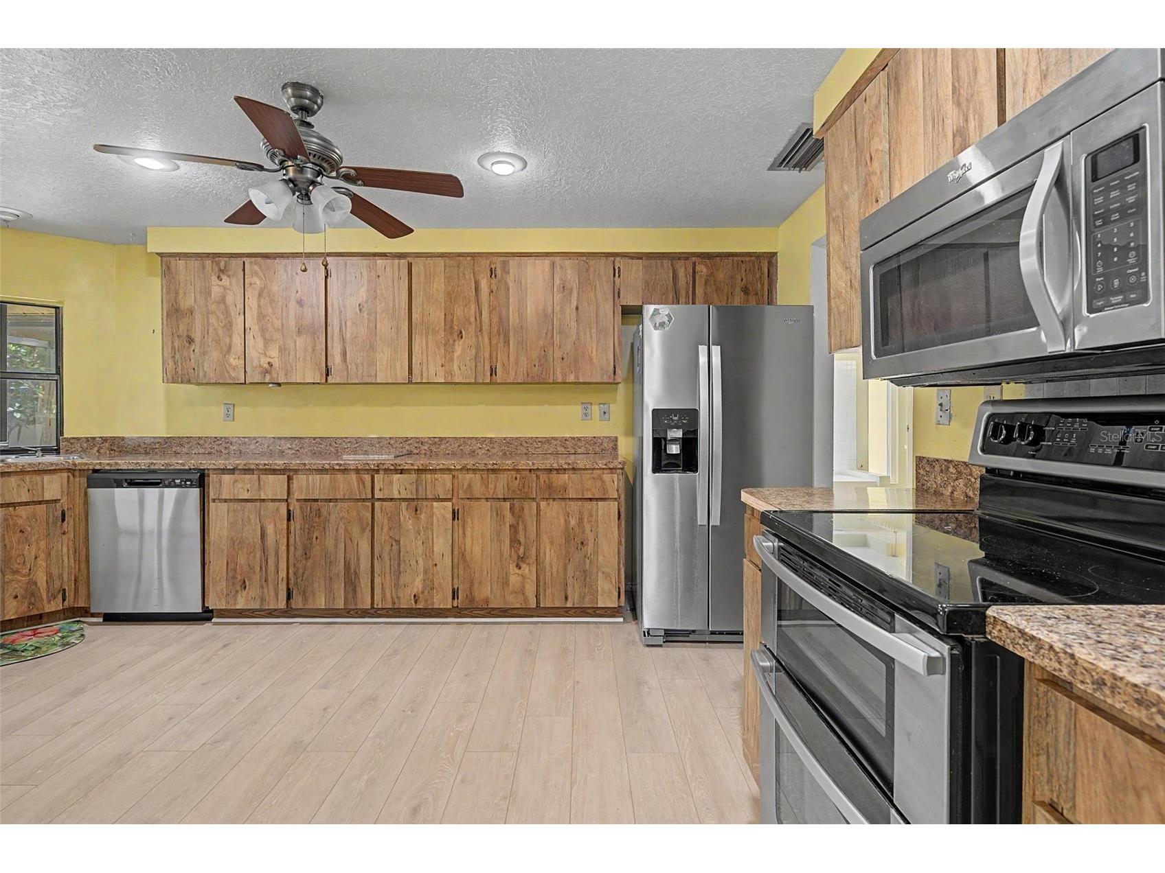 1100 Persimmon Drive Palm Harbor FL 34683 TB8523875 image11