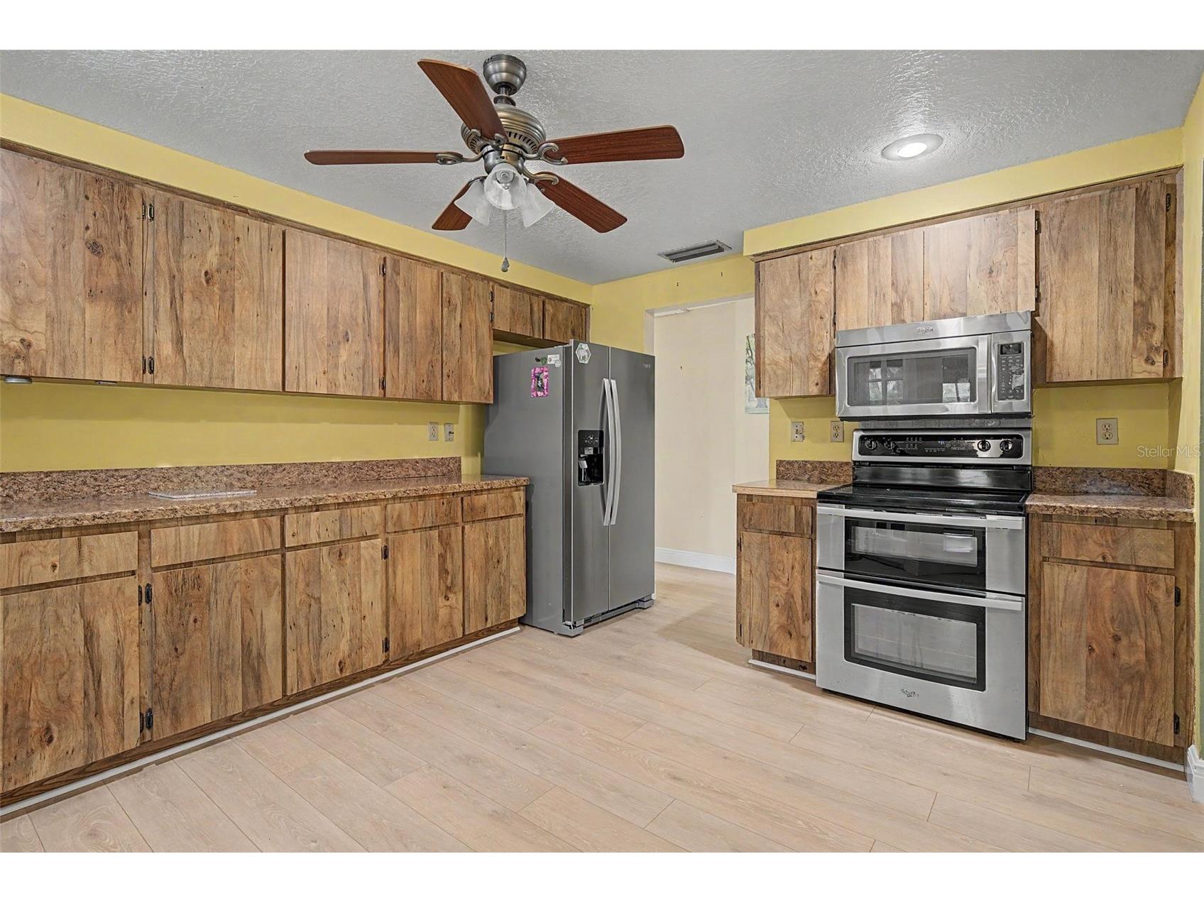 1100 Persimmon Drive Palm Harbor FL 34683 TB8523875 image12