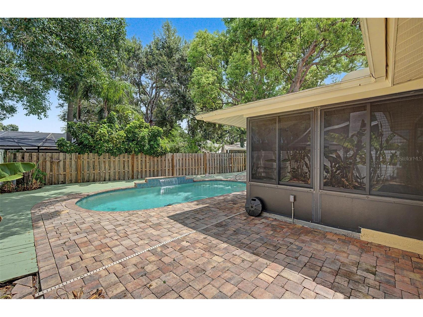 1100 Persimmon Drive Palm Harbor FL 34683 TB8523875 image32