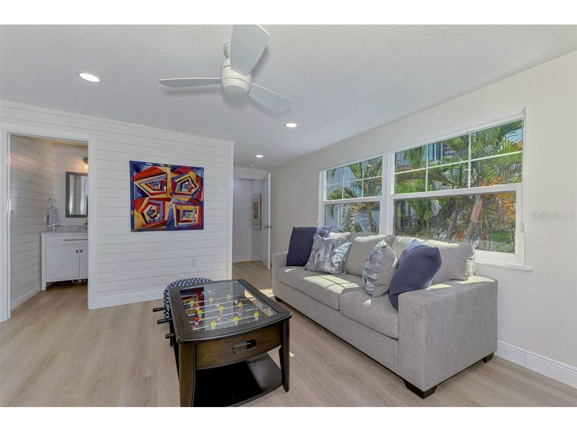 1100 Point Of Rocks Road Sarasota FL 34242 A4662862 image37