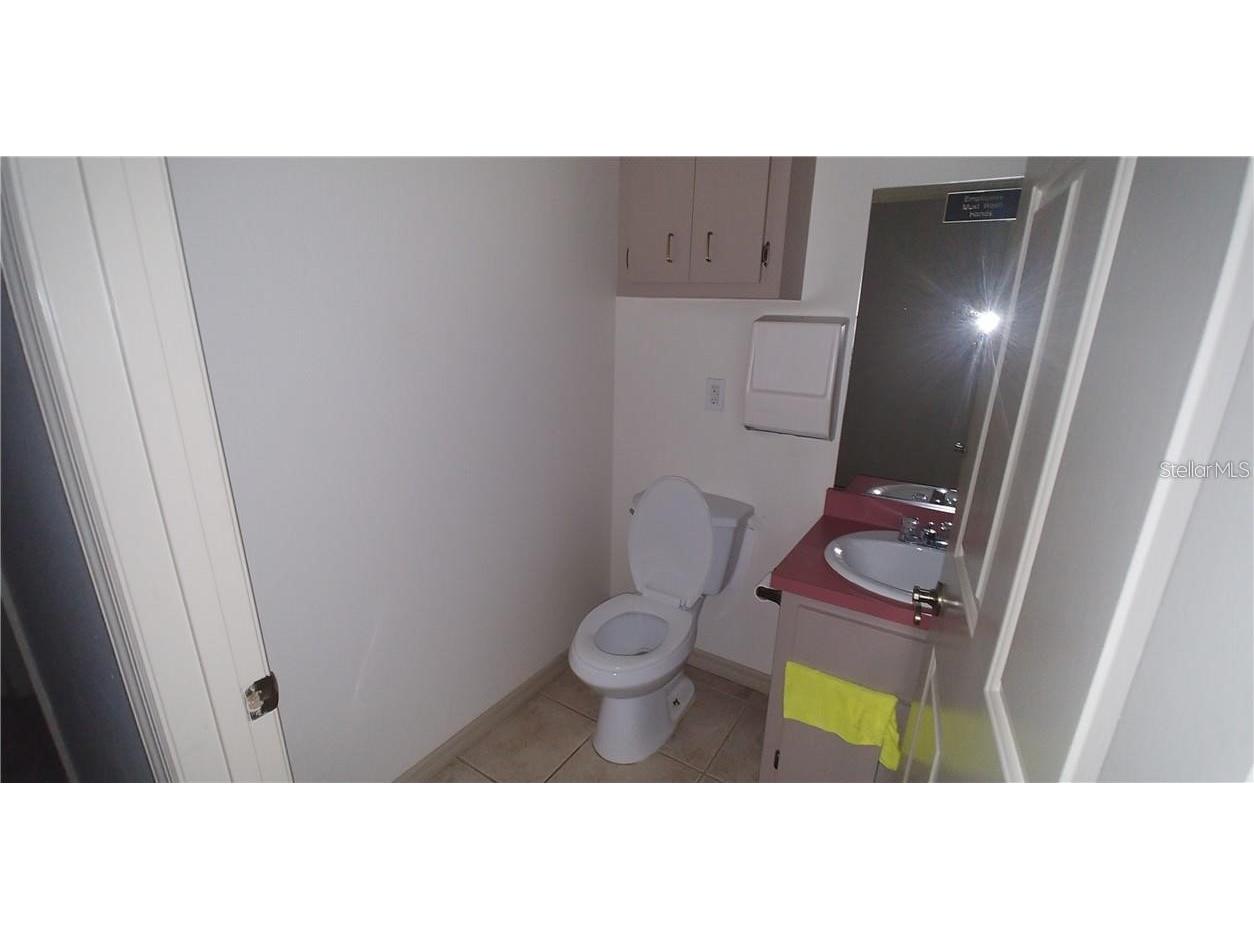 1100 SE 58th Avenue #A Ocala FL 34480 OM724713 image17