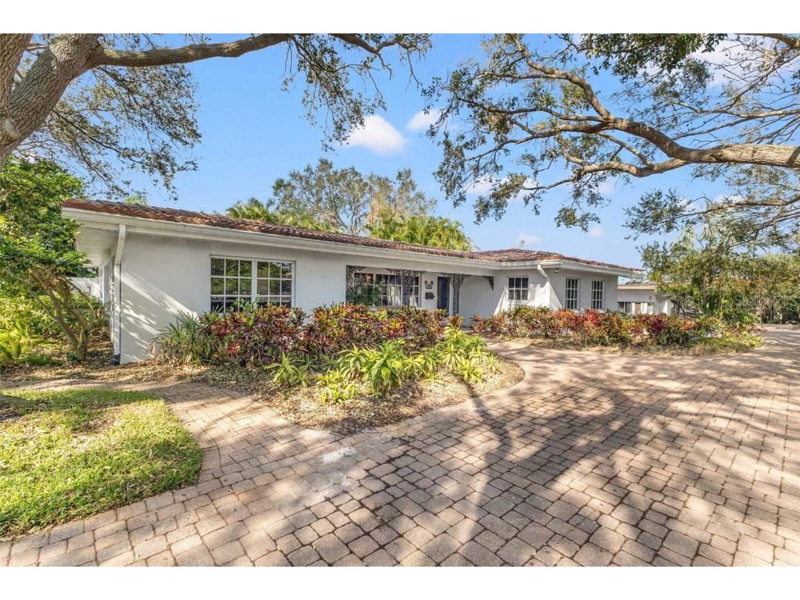 1100 Snell Isle Boulevard NE Saint Petersburg FL 33704 TB8311179 image1